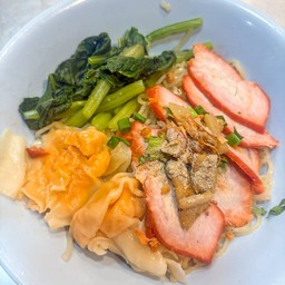 บะหมี่เกี๊ยวหมูแดง