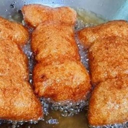 แหนมปลากรายทอด (เปรี้ยว)