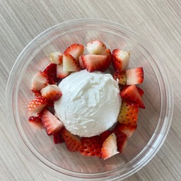 กรีกโยเกิร์ต สตอเบอรี่ล้วน