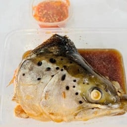 หัวปลาแซลมอนต้ม+น้ำยำ