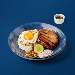 ข้าวหมูสับปลาเค็มไข่ดาว