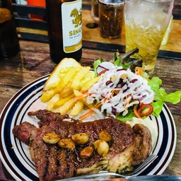 สเต็กเนื้อพริกไทดำ