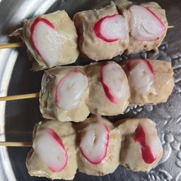 จ้อไก่หน้าปูอัด