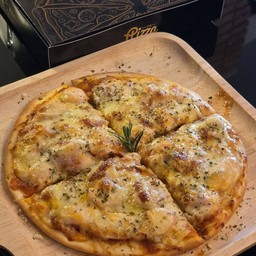 พิซซ่าฮาวายเอี้ยน