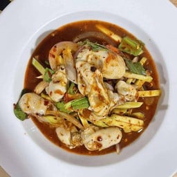 ยำมะม่วงหอยนางรม