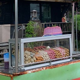 เจนนี่ชิ้นแซ่บ