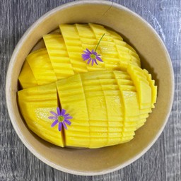 มะม่วงแก้วขมิ้นสุกเต็มกล่อง