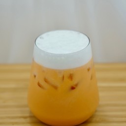 ชานม เย็น