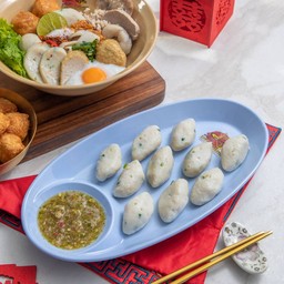 ลูกชิ้นรักบี้10ลูก (ลวกพร้อมทาน)