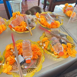 วัดห้วยลึก