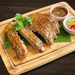 ซี่โครงหมูปิ้ง อาจาดผักดองรวม