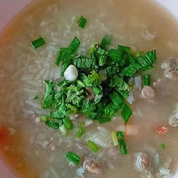 ข้าวต้มทรงเครื่อง