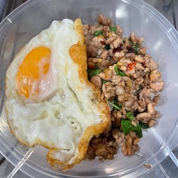 ข้าวกระเพราหมูสับ
