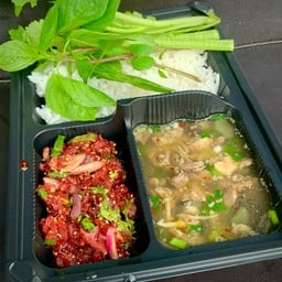 ลาบ+ต้ม+ข้าว+ผัก+ช้อน