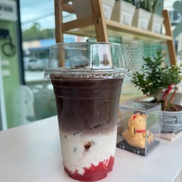 นมสดสตอเบอรี่โกโก้