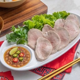 หมุสันในยำเต้าเจี้ยว