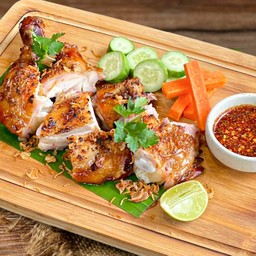 ไก่อบตะไคร้ย่างถ่าน