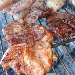 คอหมูย่าง