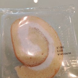 โรลวนิลาครีม