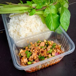 ลาบวัว+ข้าว+ผักสด
