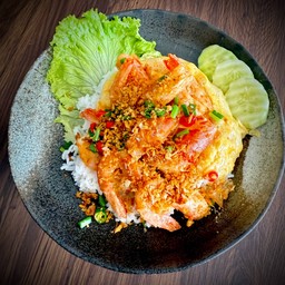 ข้าวกุ้งคั่วพริกเกลือไข่ข้น