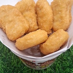 เฟรนฟรายเขย่าชีส (โลตัส)