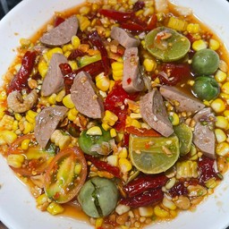 ตำข้าวโพดหมูยอ