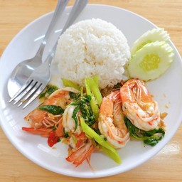 กะเพรากุ้ง