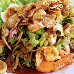 ยำถั่วพูกุ้งสด