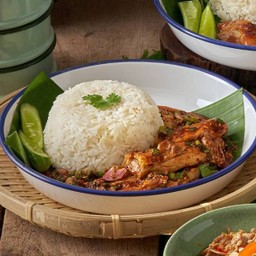 ข้าวน้ำตกไก่แซ่บ