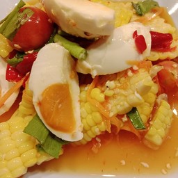 ตำข้าวโพดไข่เค็ม