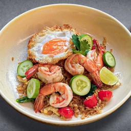 ข้าวผัดโบราณ กุ้งนาบกระทะ