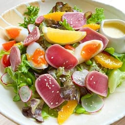 สลัดทูน่าย่าง น้ำสลัดส้มมัสตาร์ดซีตรัส