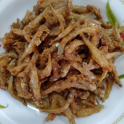 ปลาชิวขาวทอดกลอบ