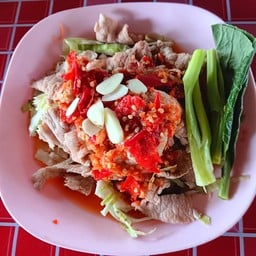 ครัวท้ายซอย บ้านไร่วิลเลจ (อาหารตามสั่ง และก๋วยเตี๋ยว)