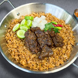 ข้าวอบกระทะเนื้อตุ๋นแก้มวัว