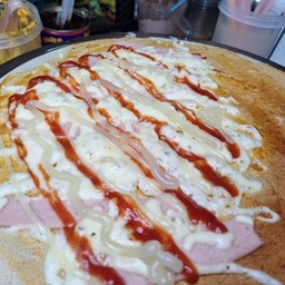 เครปแฮมไก่ชีสยืดซอสมายองเนสคาวหวาน