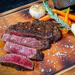 สเต็กเนื้อสันในริปเฮิร์ป Steak Rub