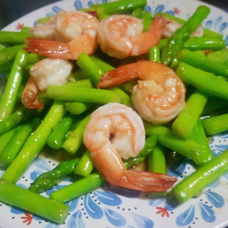 ข้าวราด กุ้งผัดหน่อไม้ฝรั่ง