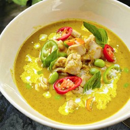 แกงเขียวหวาน ไก่เบญจา