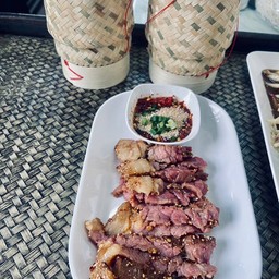 เสือร้องไห้