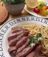 สปาเก็ตตี้พริกแห้งเนื้อย่าง