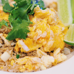 ข้าวผัดไข่ (จานใหญ่)
