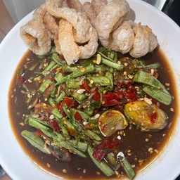 ตำถั่วแคปหมู