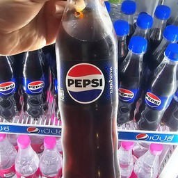 แป๊บซี่ซีโร่ไม่มีน้ำตาลพร้อมน้ำแข็ง