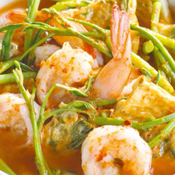 แกงส้มกุ้งสดผักรวม (ชาม)