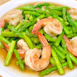 หน่อไม้ฝรั่งผัดกุ้งวัง