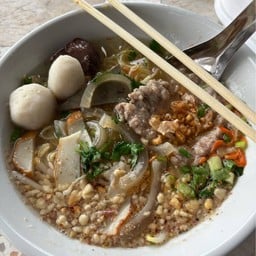 เจ๊นุ๊ยก๊วยเตี๋ยวหมูโบราณ