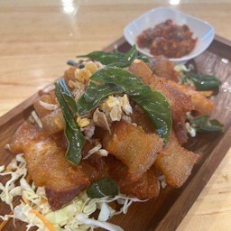 หมูสามชั้นทอด+แจ่วปลาร้า