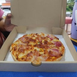 พิซซ่าหน้าบ้าน